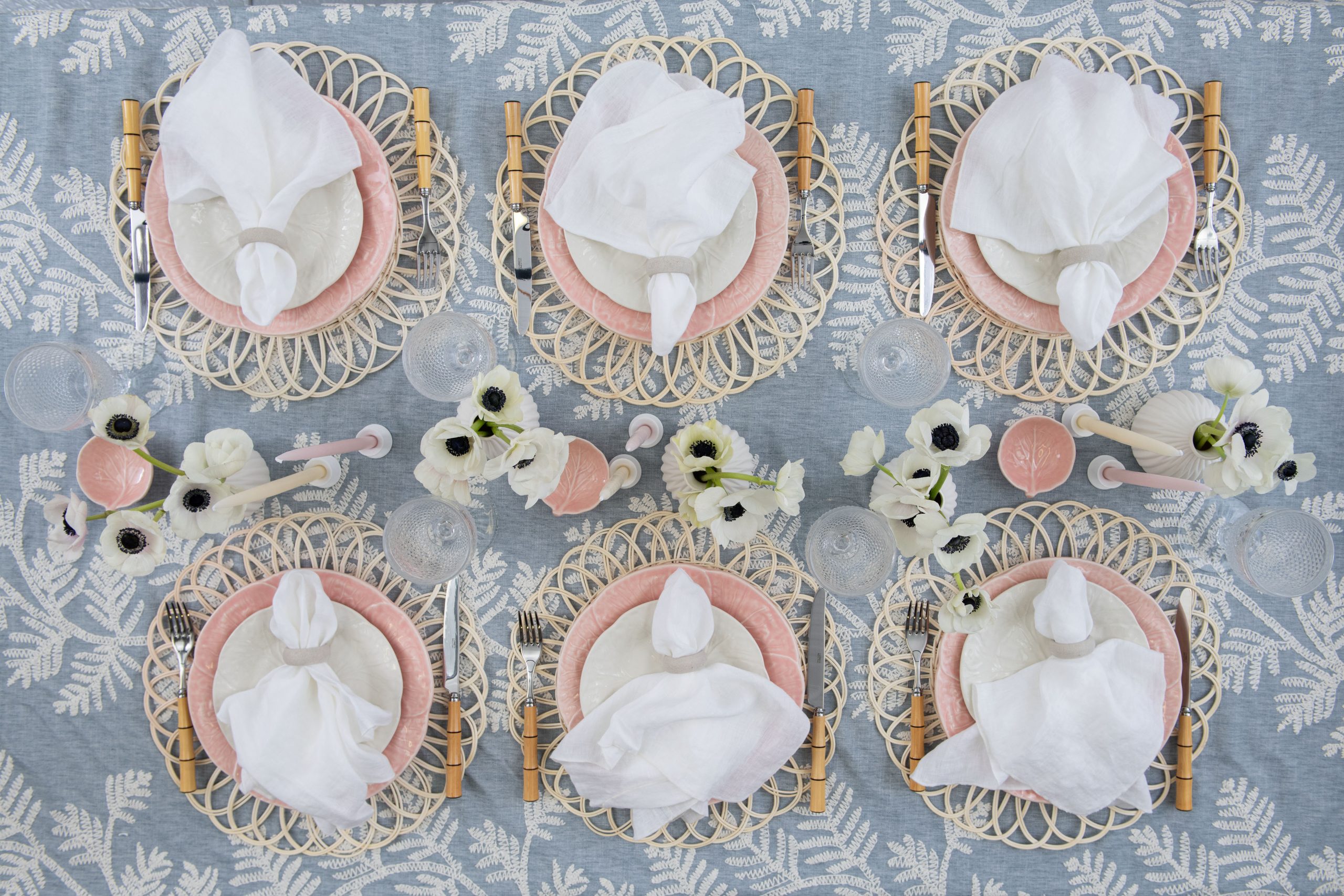 Provence tablescape - Signature Rentals