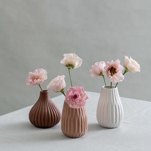 Herbarium Trio Vases Brown Tan White - 1- Signature Rentals (1)