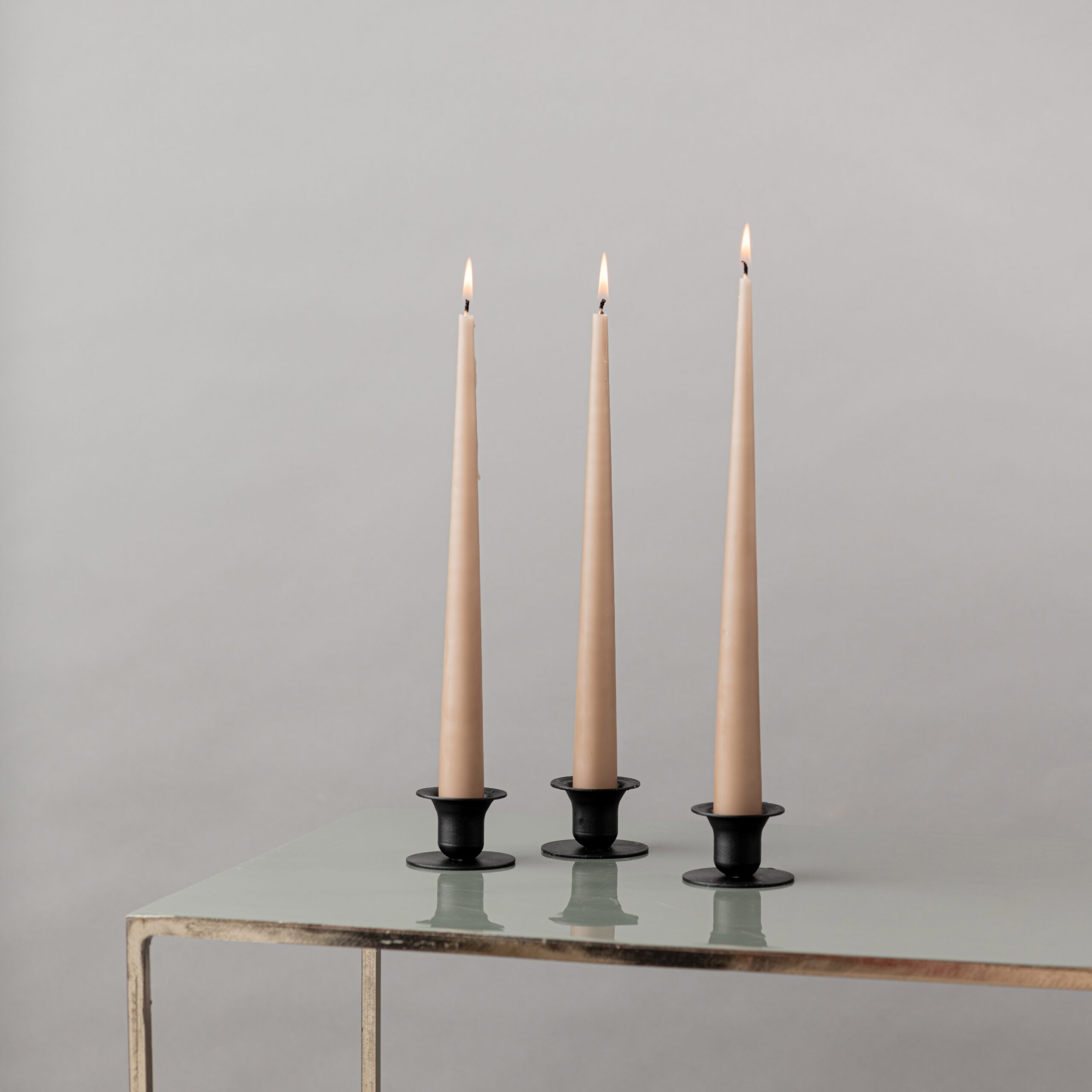 Buttercup candle holder - black-Signature Rentals